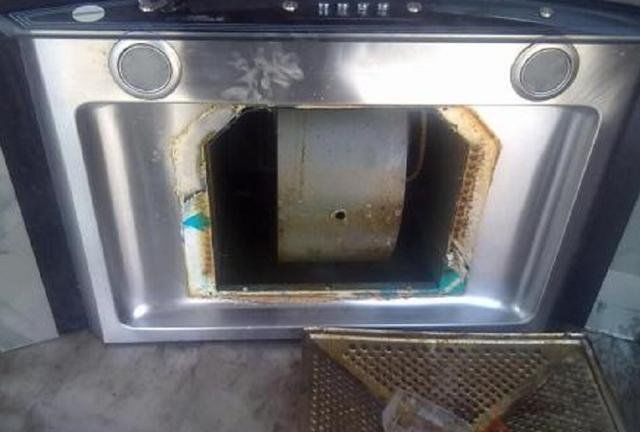 油烟机污垢怎么清除小妙招,油烟机的污渍怎么清洁干净