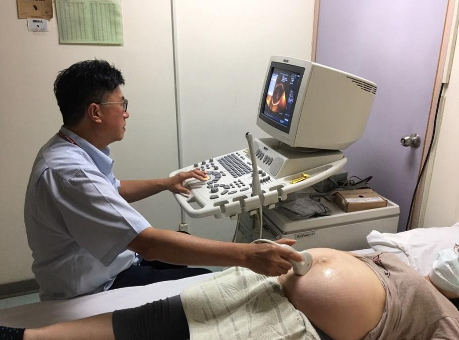 孕妇后期一直左侧睡,孕妇8个月左侧卧左边不舒服