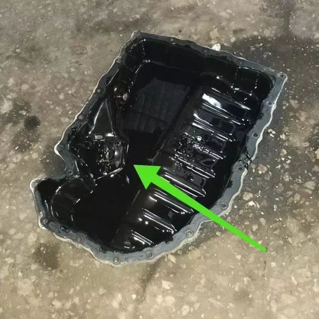 迈腾发动机漏油处理方法,新迈腾发动机漏油怎样解决