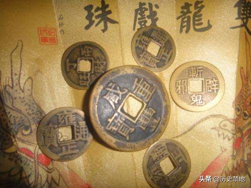先秦祷疾仪式中占卜、祭祷、祝词分别有什么要求？