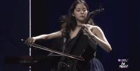 “人精”欧阳娜娜暗讽美合专睡男明星？扒完她的好友圈发现她极度