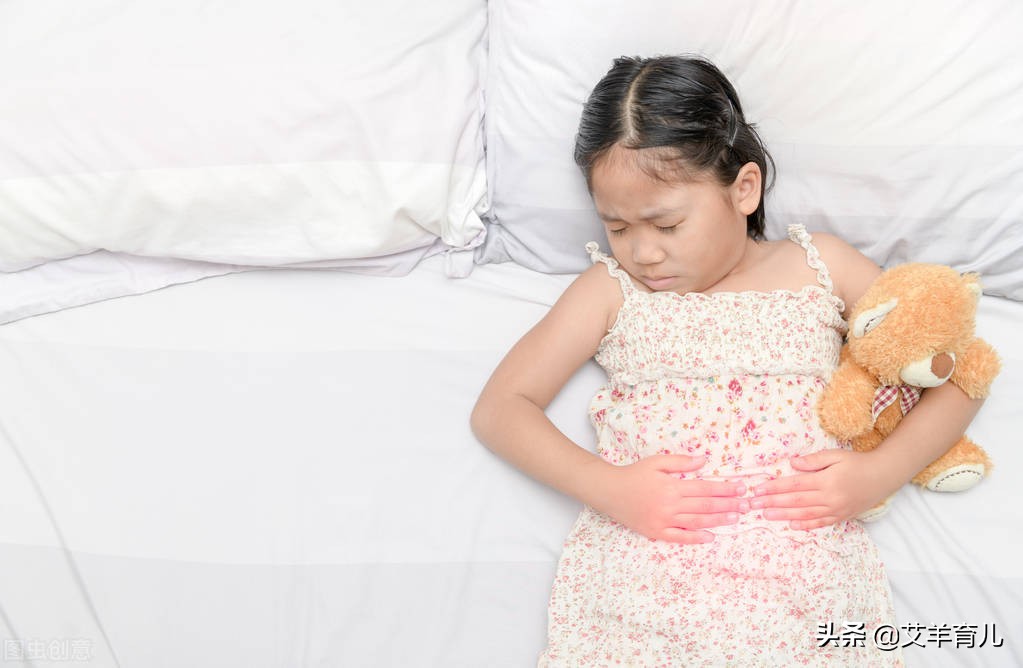 吃完冰棒喝西瓜冰，孩子进了医院：三伏天孩子怎么吃才不生病？