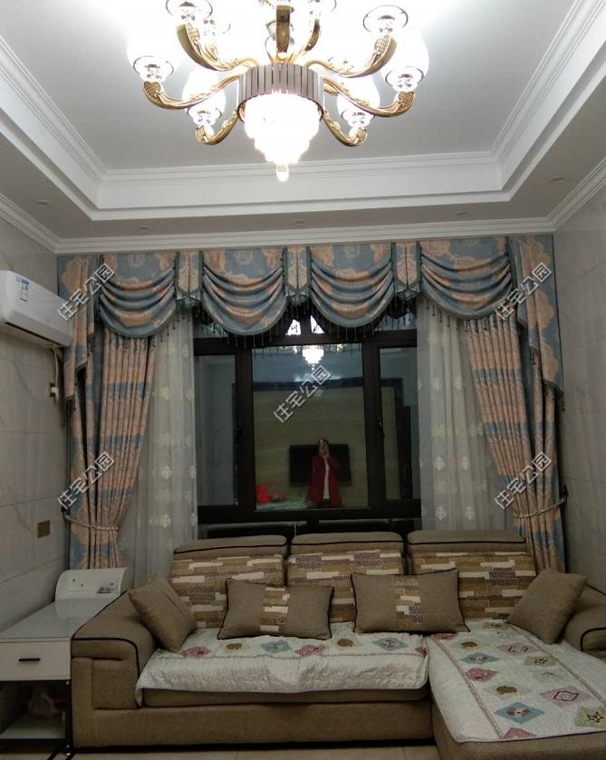 浙江周先生晒农村新家，点工收费240元一天，70万建三层值不值？