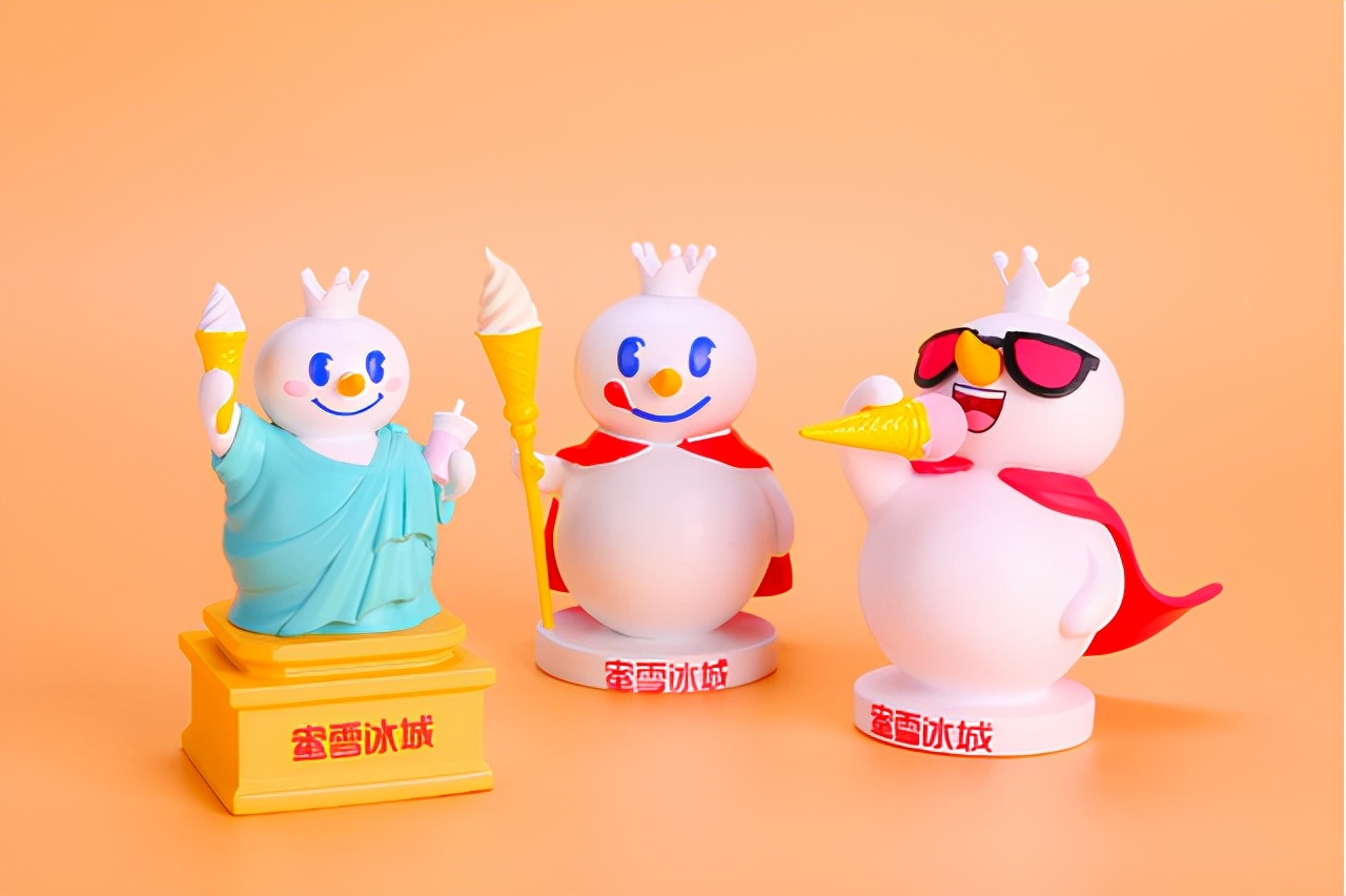 尝到了*脑洗**神曲的甜头，蜜雪冰城又来了