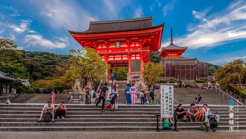 日本京都清水寺庙特殊之处,日本清水寺见证京都千年古韵风采
