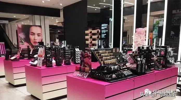 化妆展柜定制厂家,北京展柜生产厂家价格