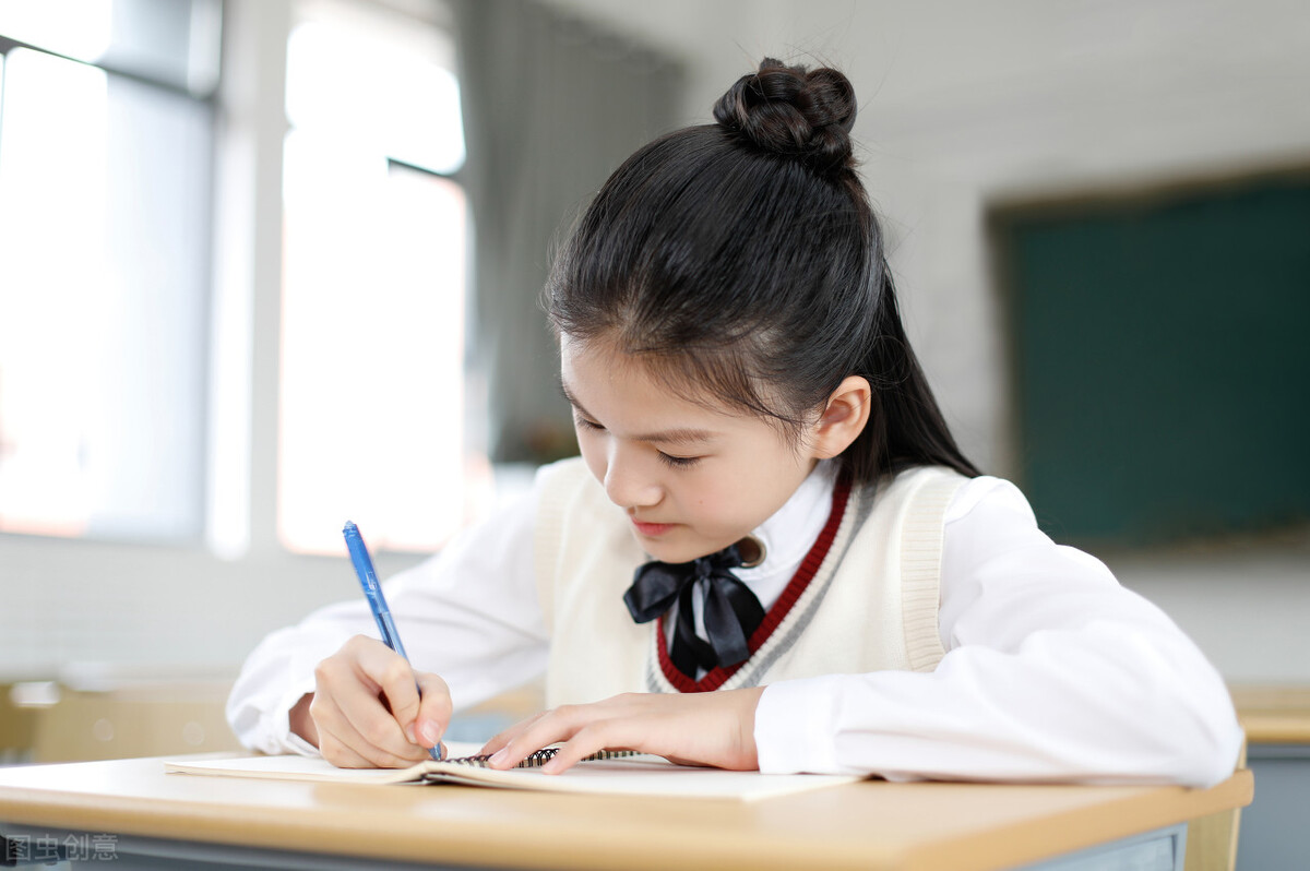 小学生写作文小姨火了,小学生作文我的小姨400字电子版