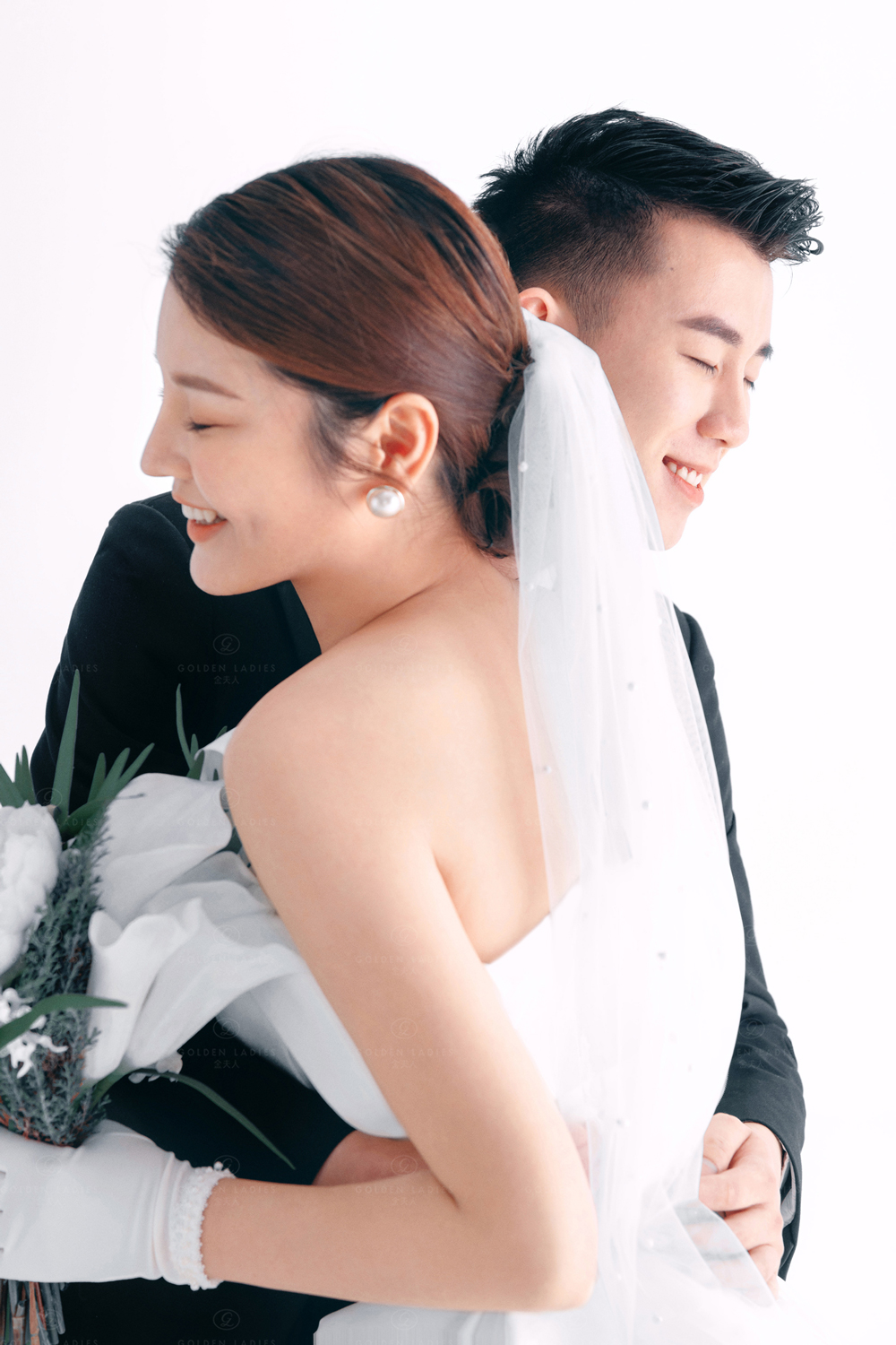 极简光影婚纱照氛围好太绝了,值得珍藏一生的室内婚纱照