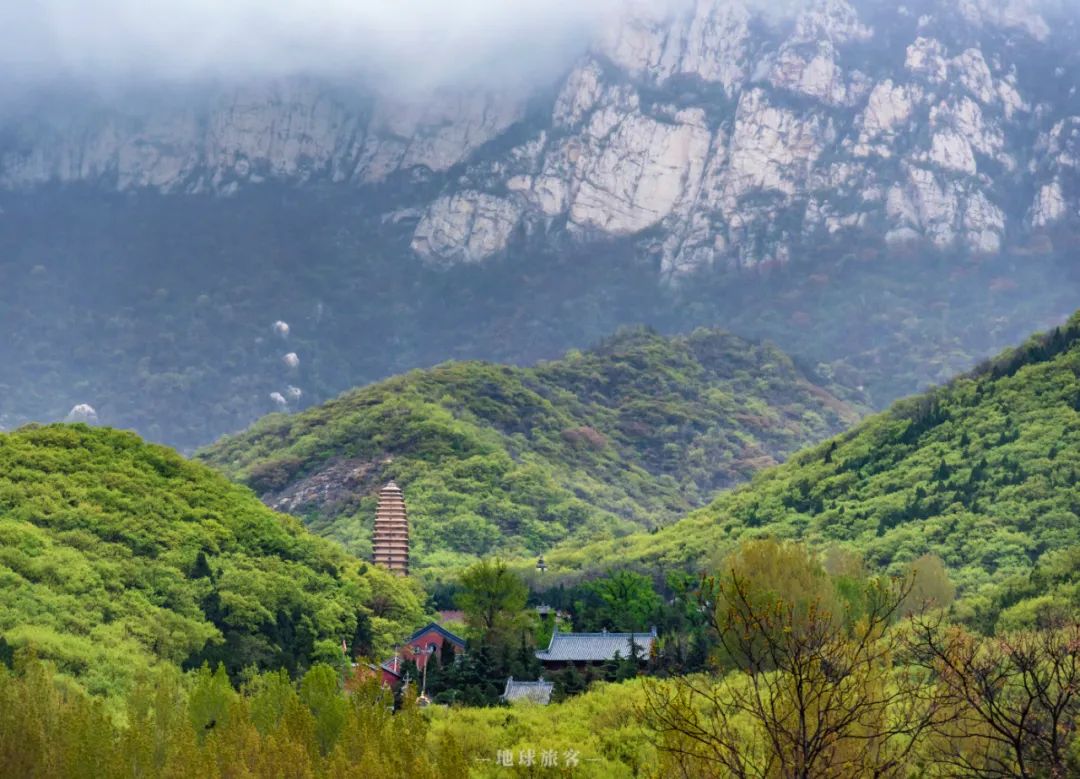 中岳嵩山跟嵩山少林有什么区别吗,被低估的嵩山不止有少林