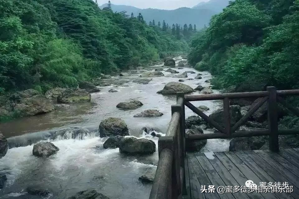 成都周边小众景点,四川峨眉山七里坪美景
