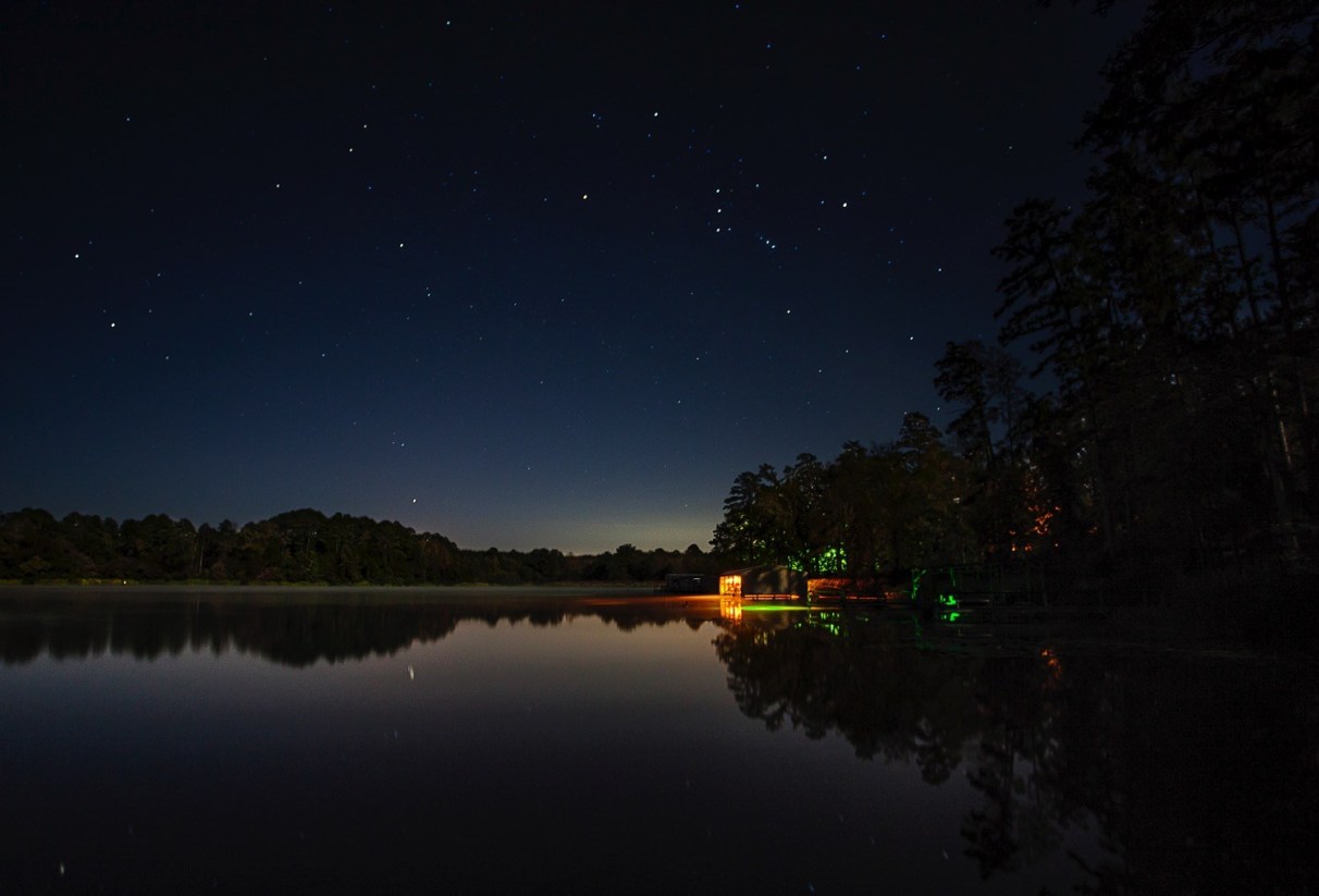 单反夜景拍摄技巧,单反相机如何拍出好看的夜景
