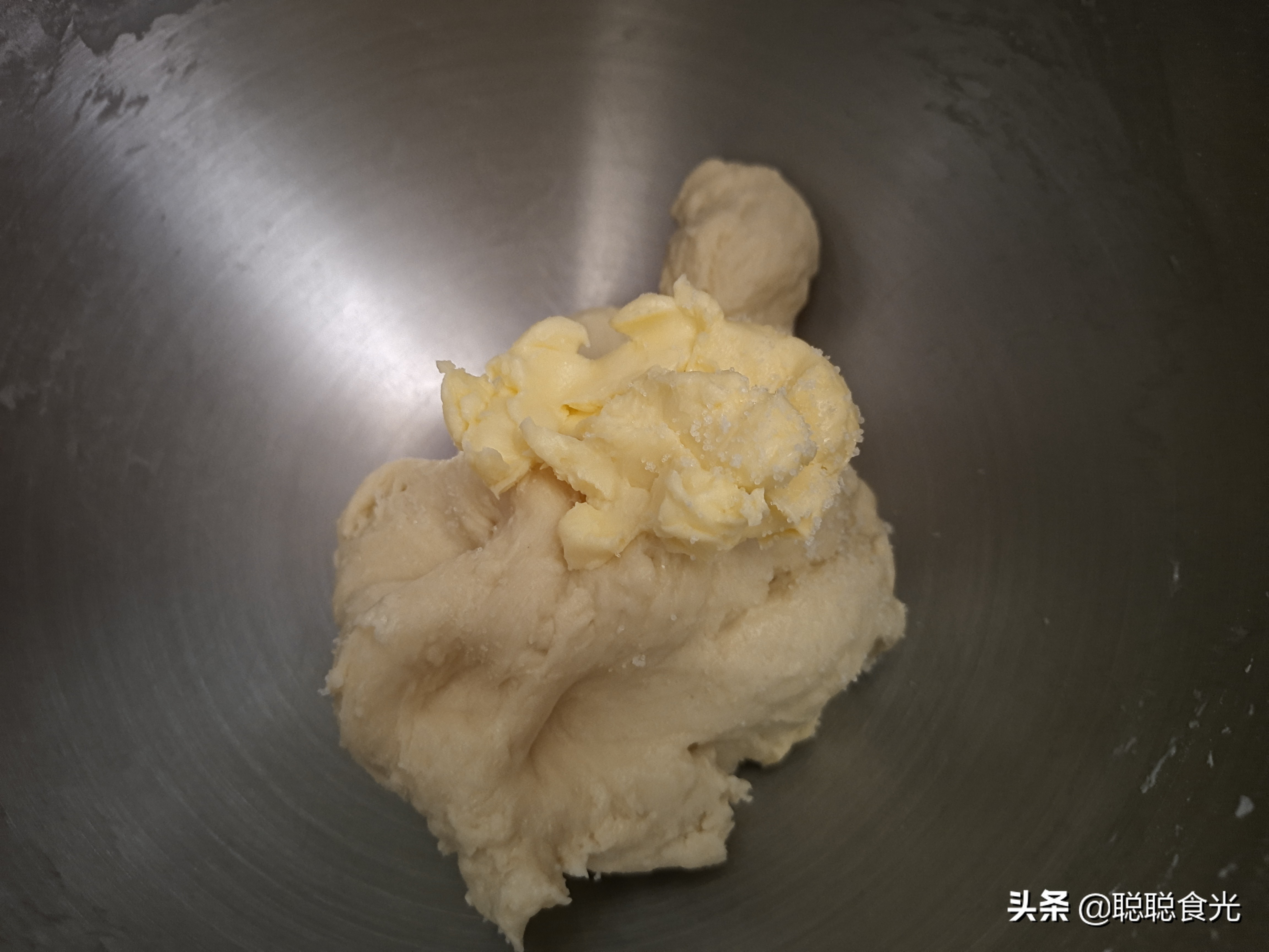 蜂蜜软麻花制作方法全过程,麻花的家常做法酥脆松软加蜂蜜