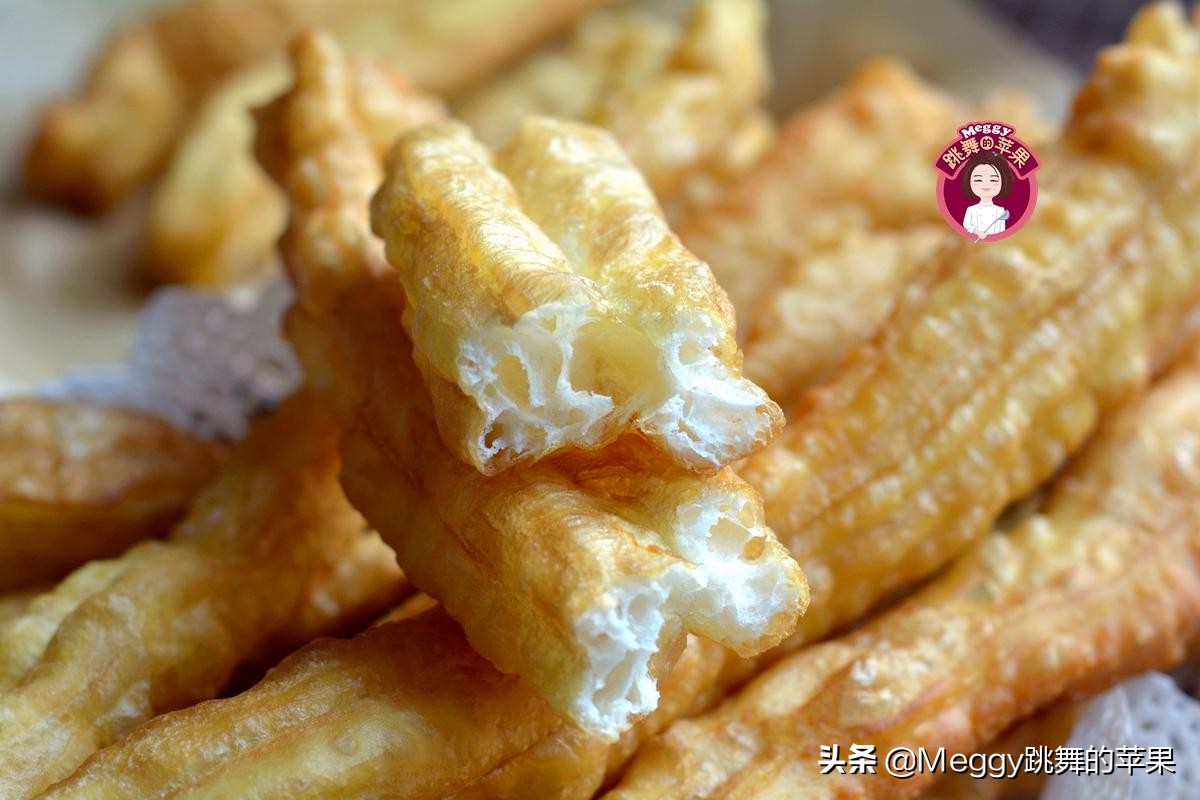 油条没有擀面杖怎么做到蓬松酥脆,酵母油条怎么做酥脆松软完整教程