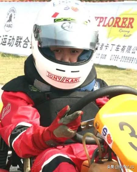 周冠宇如何练成中国f1第一人,f1周冠宇华人的骄傲