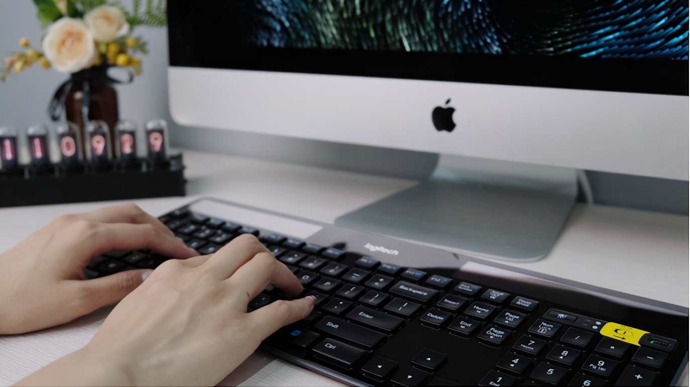 罗技k760太阳能键盘拆卸,罗技键盘780和罗技k750