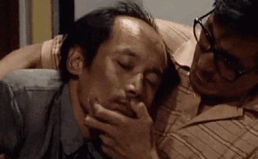 应对癫痫的正确做法,癫痫发作现场最重要措施