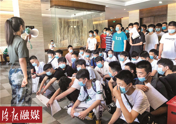 空军飞行员脸上能有痘痘吗,空军招飞对青春痘有要求吗