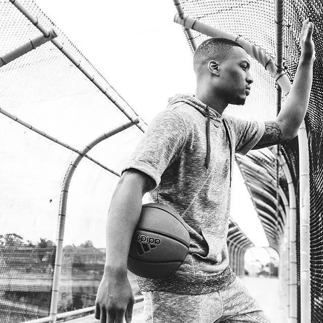 nba球星乔丹有多大的努力,nba球星乔丹的辛酸故事