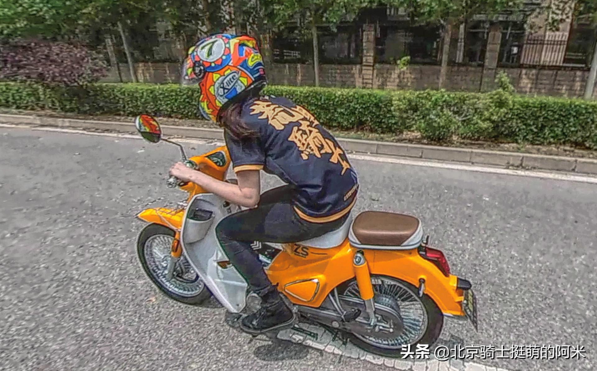 宗申幼兽新款110多少钱,新款复古幼兽弯梁110摩托车价格
