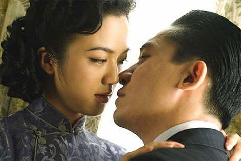 重温张爱玲,重温红色诗词