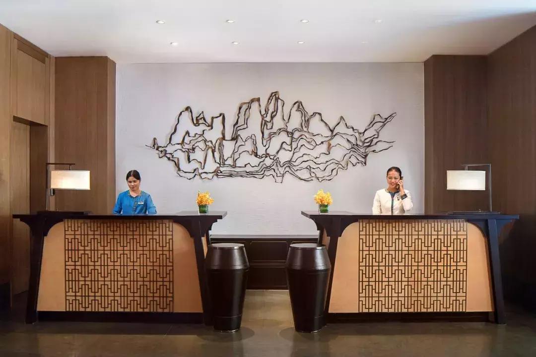 阳朔十大顶级酒店,阳朔西街最美的酒店夜景