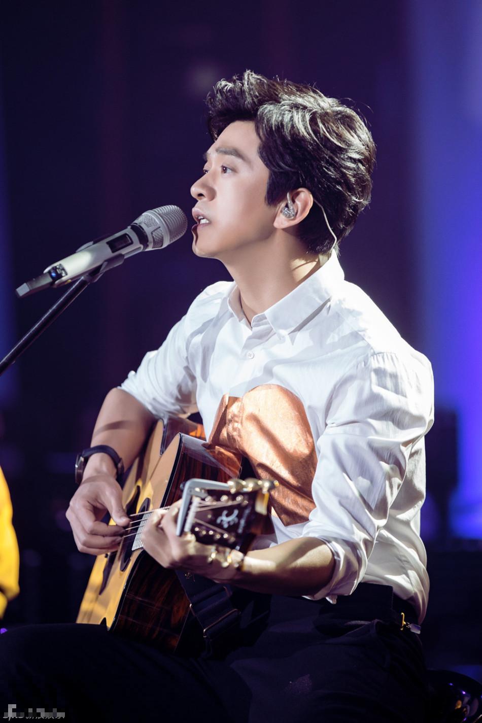 乐曲诗人李健的故事,儒雅浪漫的乐曲诗人李健