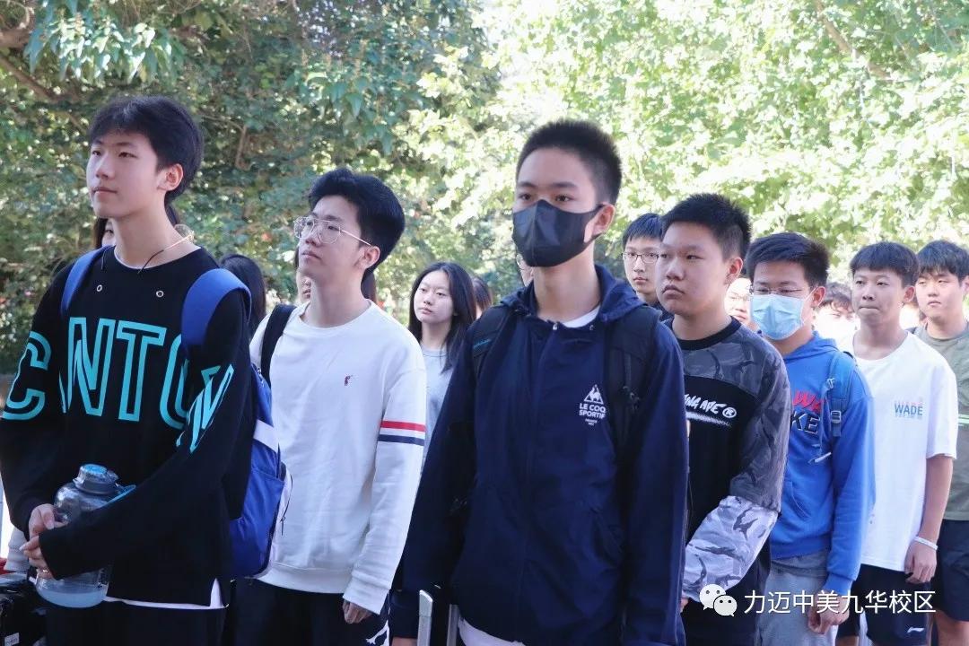 瓒呯噧鏂扮敓鍐涜,楂樹竴鏂扮敓鍐涜瓒呯噧