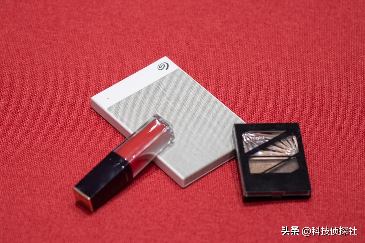 学生党便宜好用的移动硬盘,自用移动硬盘推荐哪款好用