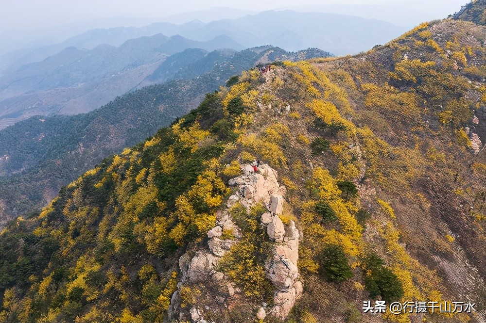 济南徒步爬山推荐免费,济南龙洞徒步登山带你看风景