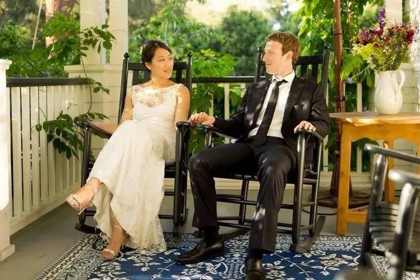 扎克伯格为什么要娶自己的老婆,扎克伯格谈妻子是最美的